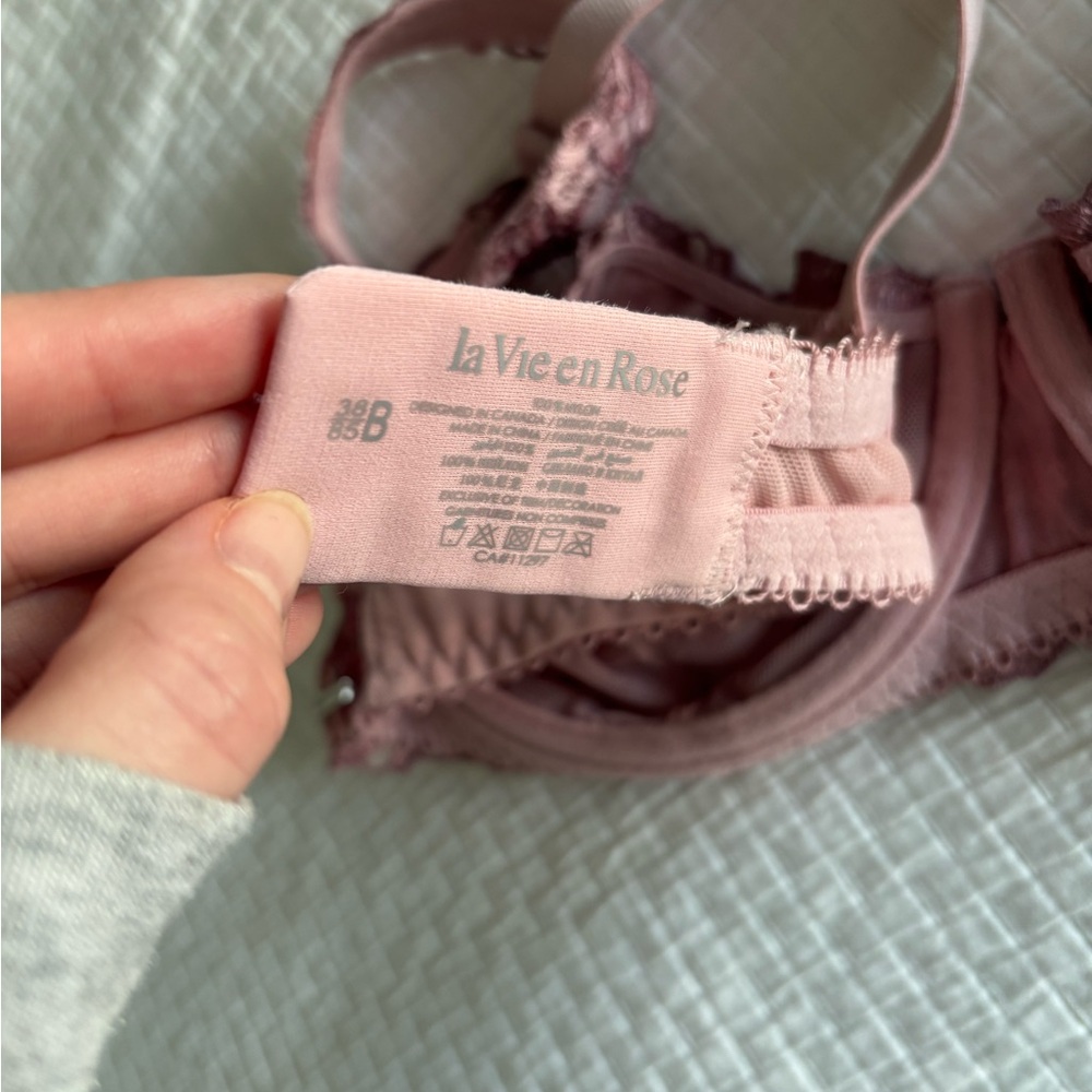 La Vie En Rose Unlined Balconette Bra - Picture 9 of 9